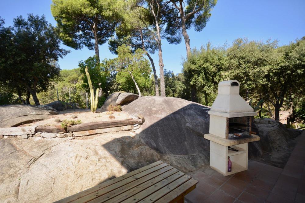 Casa Feliz Villa Sant Cebrià de Vallalta Eksteriør billede