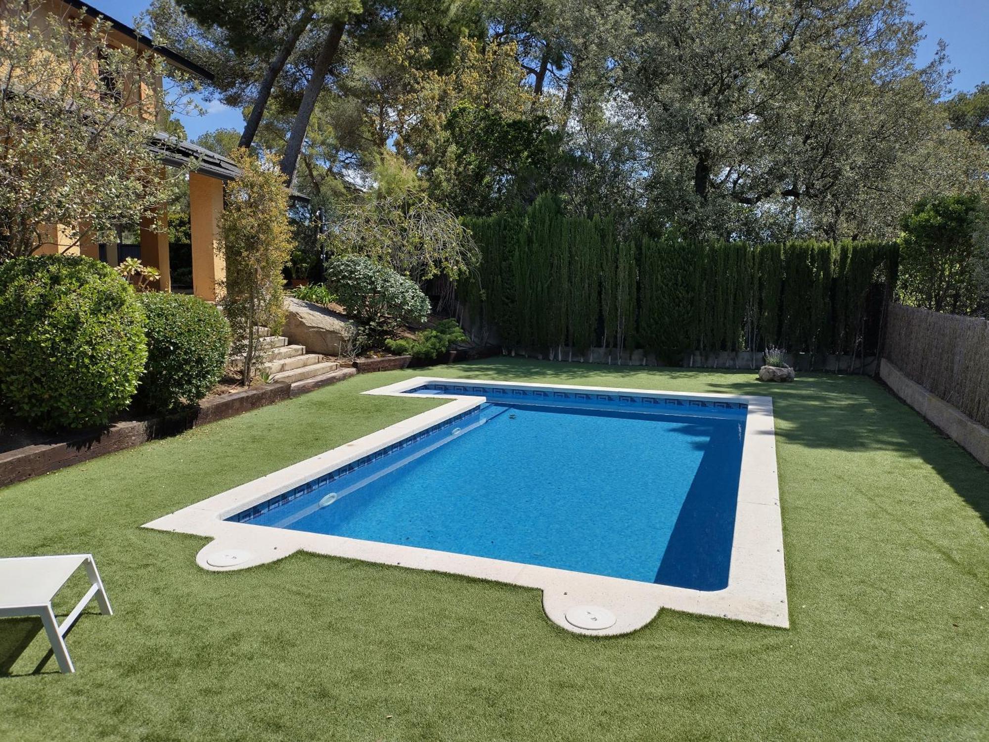 Casa Feliz Villa Sant Cebrià de Vallalta Eksteriør billede