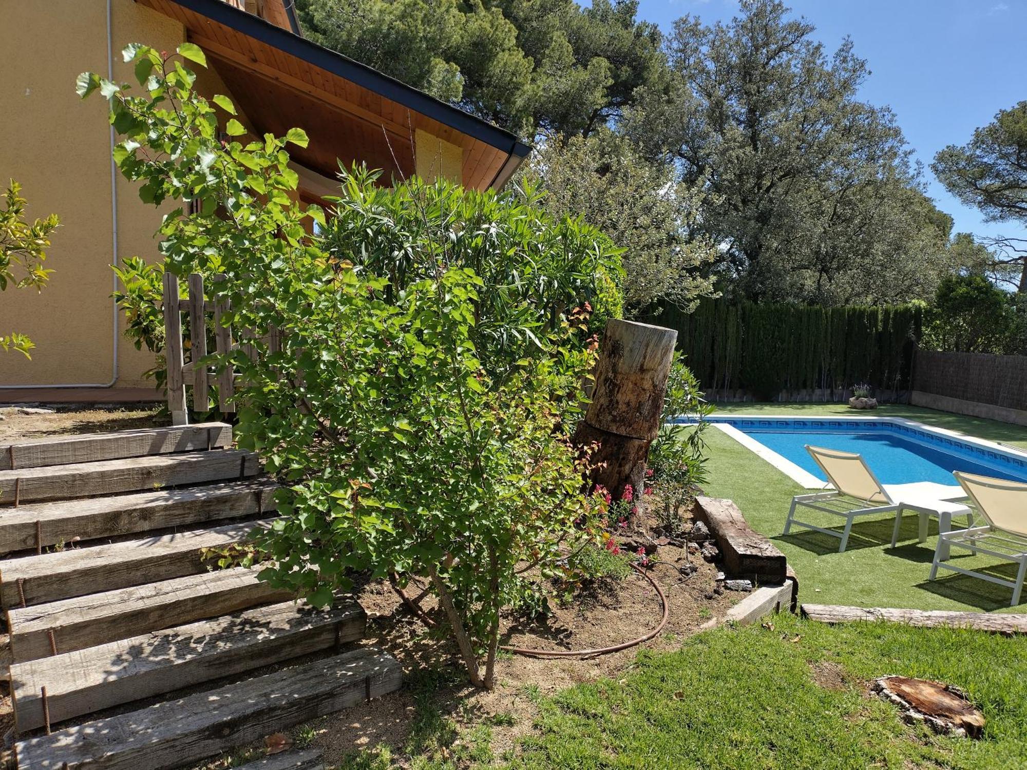 Casa Feliz Villa Sant Cebrià de Vallalta Eksteriør billede