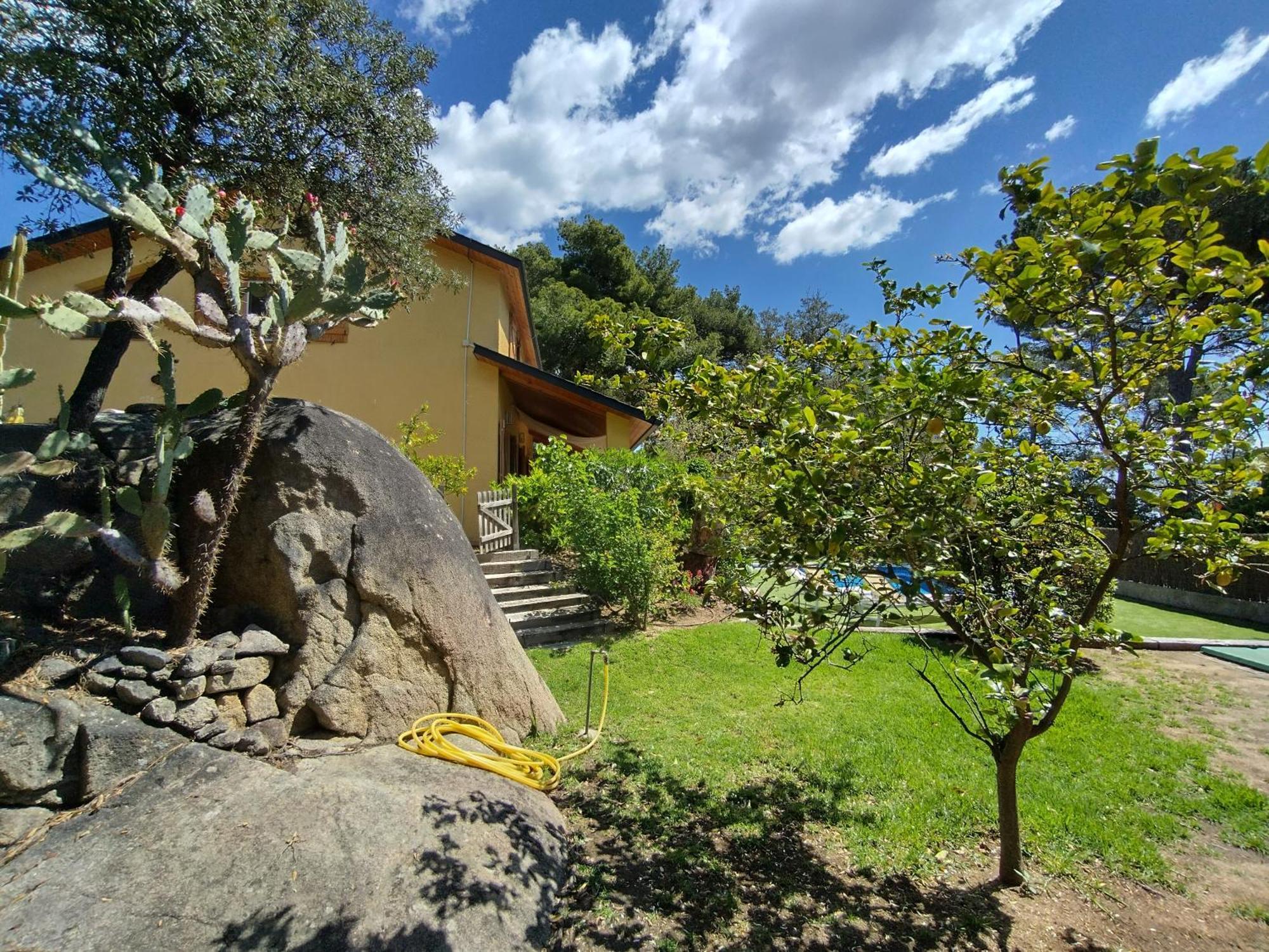 Casa Feliz Villa Sant Cebrià de Vallalta Eksteriør billede