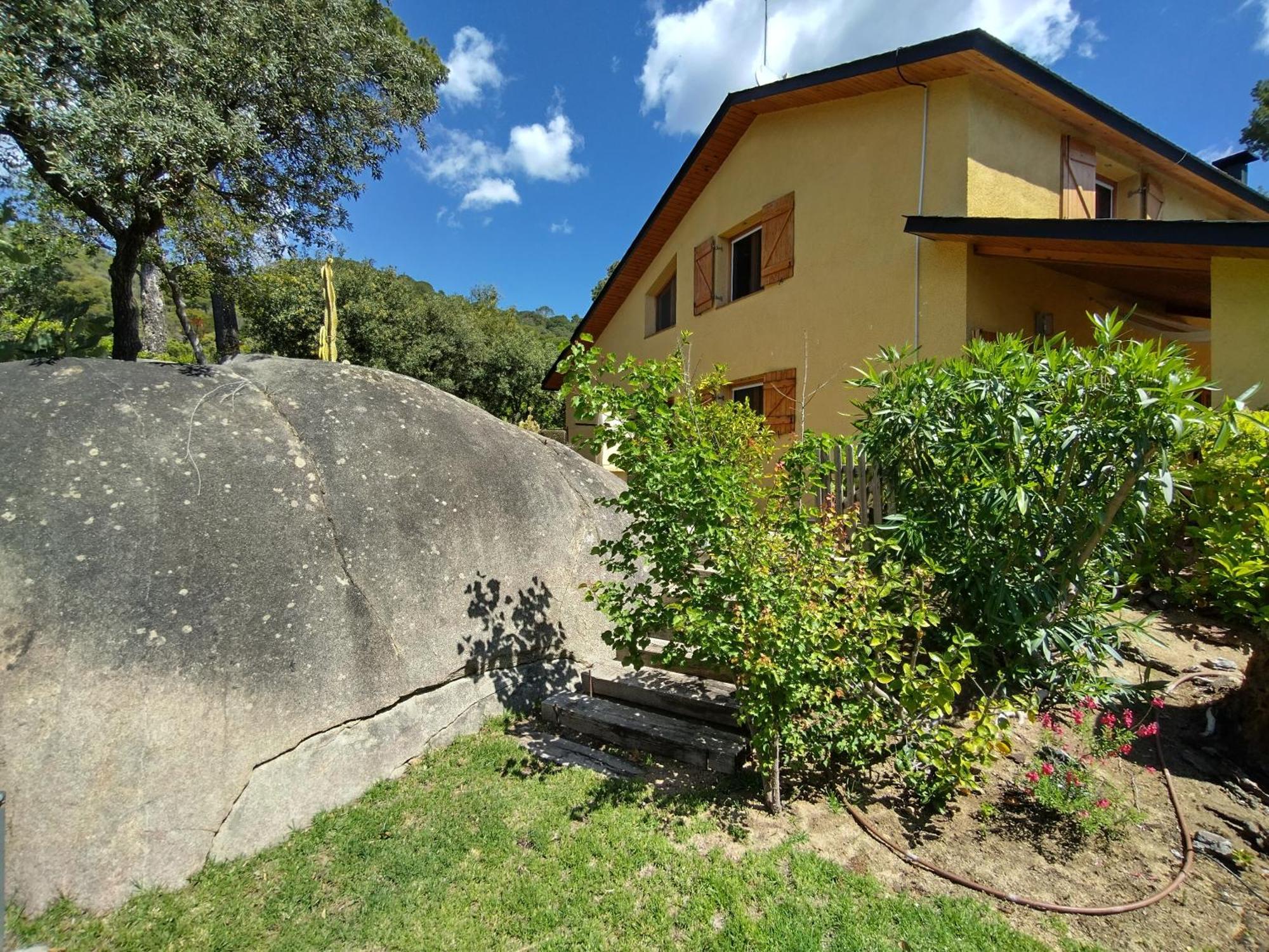 Casa Feliz Villa Sant Cebrià de Vallalta Eksteriør billede